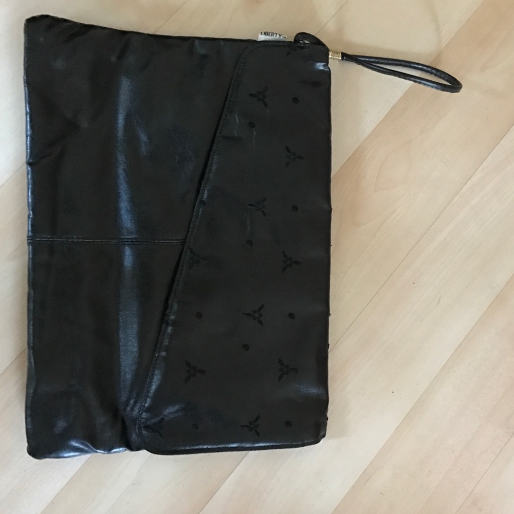Vintage black clutch/ wristlet